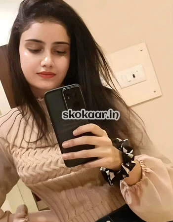 Ishita Ishita - Call Girl in Zirakpur